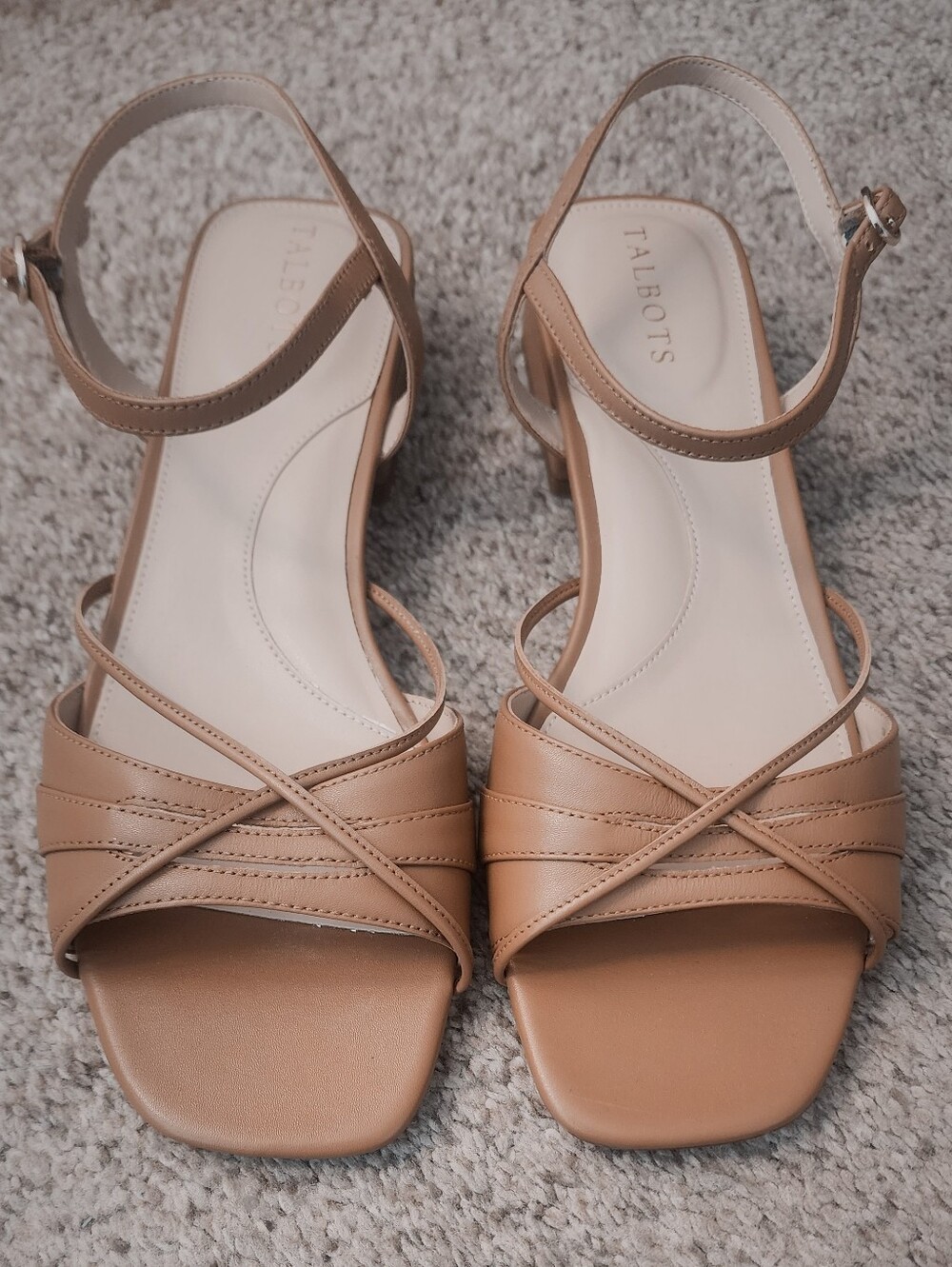 Talbots Woman Nappa Leather Crisscross Square Toe Memory Foam Footbed Sandal 10M